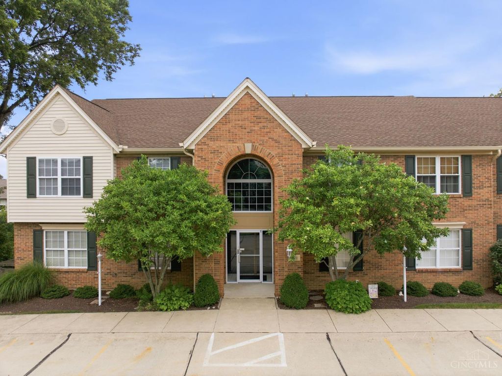 621 Covedale Avenue, Delhi Twp, OH 45238