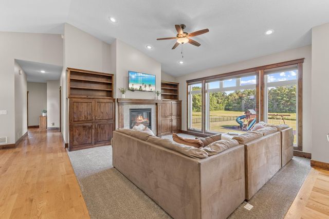 23555 Saddle Ridge Drive, Rogers, MN 55374