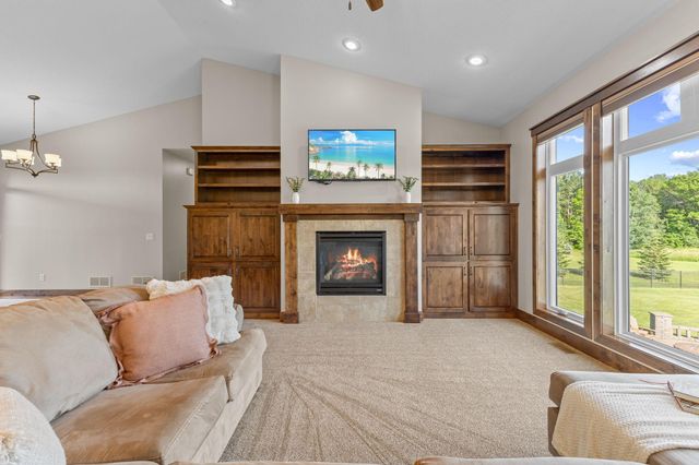 23555 Saddle Ridge Drive, Rogers, MN 55374