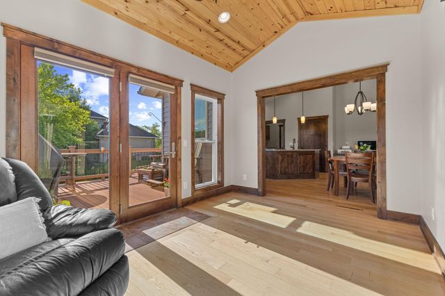 23555 Saddle Ridge Drive, Rogers, MN 55374