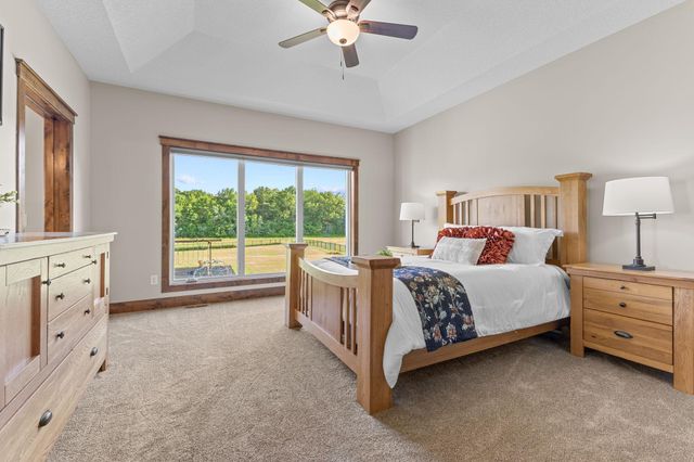 23555 Saddle Ridge Drive, Rogers, MN 55374
