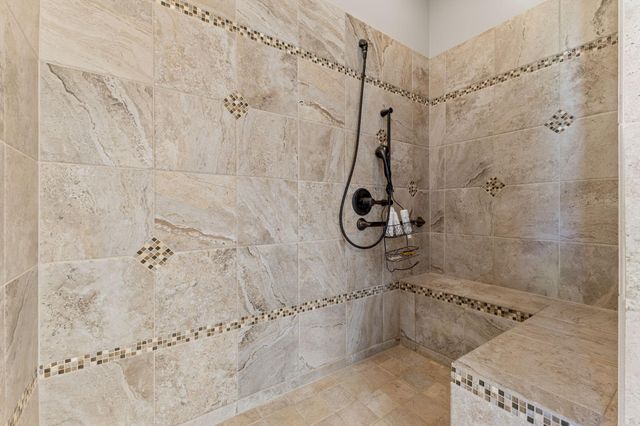 23555 Saddle Ridge Drive, Rogers, MN 55374
