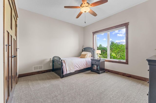 23555 Saddle Ridge Drive, Rogers, MN 55374