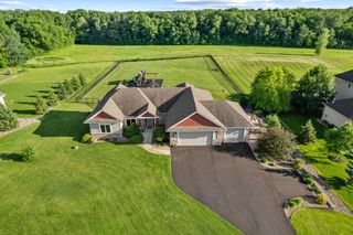 23555 Saddle Ridge Drive, Rogers, MN 55374
