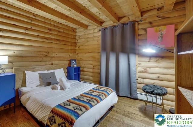 134 Rim Road, Middle Smithfield Twp, PA 18302