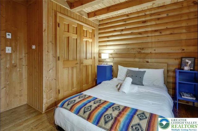 134 Rim Road, Middle Smithfield Twp, PA 18302