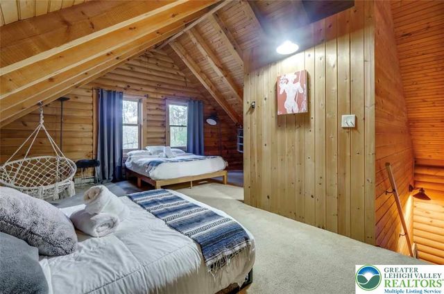 134 Rim Road, Middle Smithfield Twp, PA 18302