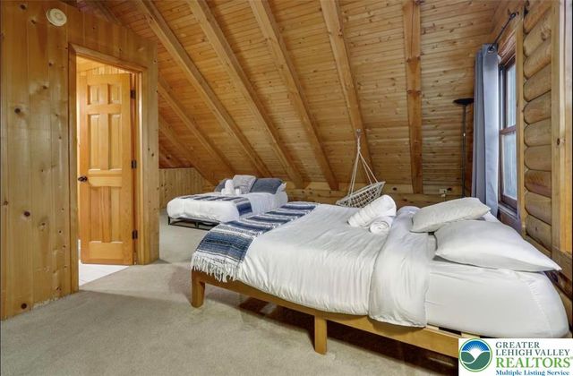 134 Rim Road, Middle Smithfield Twp, PA 18302