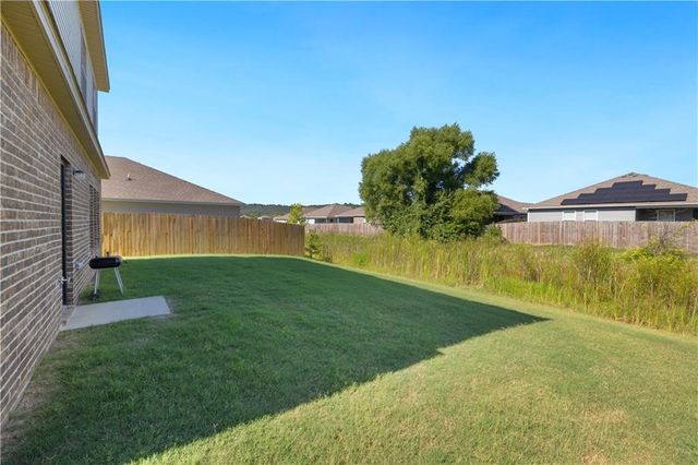 1209 Ivory Bill Lane, Fayetteville, AR 72701