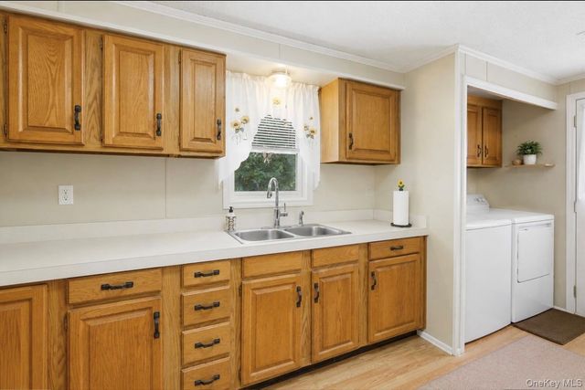 83 Knapp Road, Mastic Beach, NY 11951