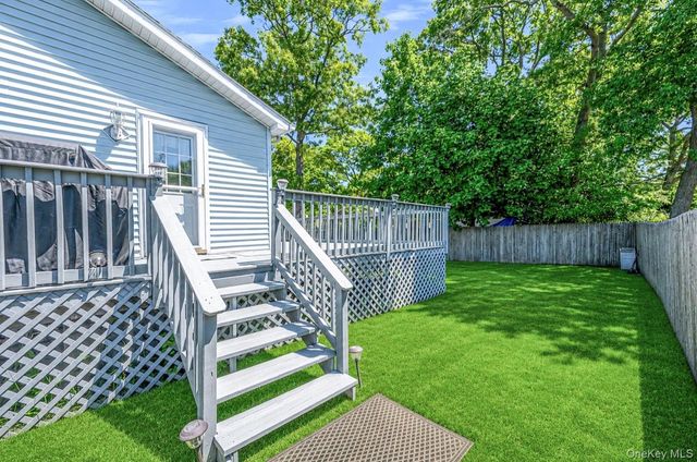 83 Knapp Road, Mastic Beach, NY 11951