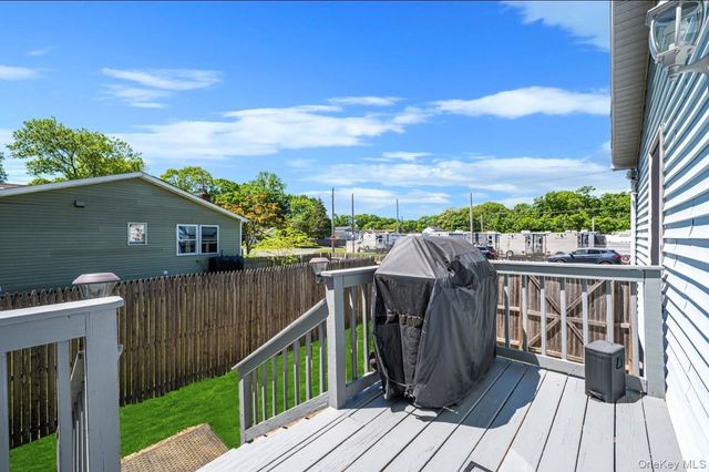 83 Knapp Road, Mastic Beach, NY 11951