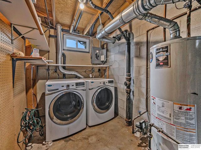 5727 N 107th Street, Omaha, NE 68134