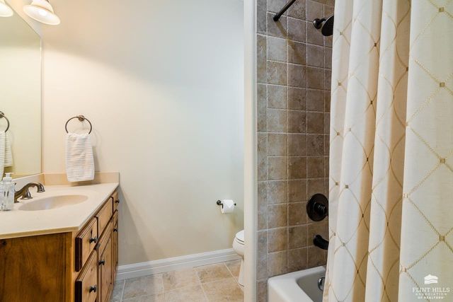 2321 Heartland Drive, Manhattan, KS 66503