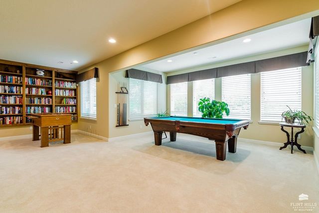 2321 Heartland Drive, Manhattan, KS 66503