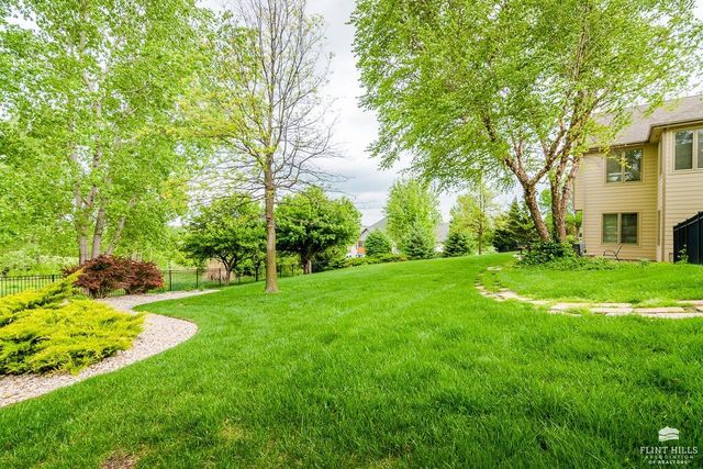 2321 Heartland Drive, Manhattan, KS 66503