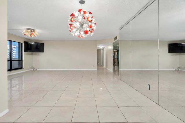 5000 N Ocean Blvd 1102, Lauderdale By The Sea, FL 33308