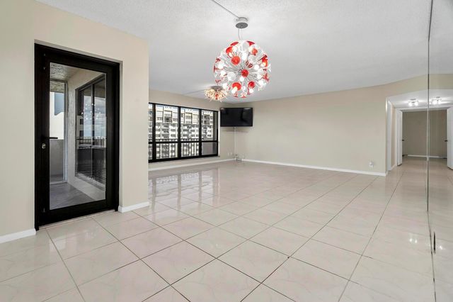 5000 N Ocean Blvd 1102, Lauderdale By The Sea, FL 33308