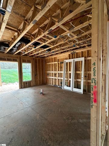 606 Timber Grove Drive, Simpsonville, SC 29681