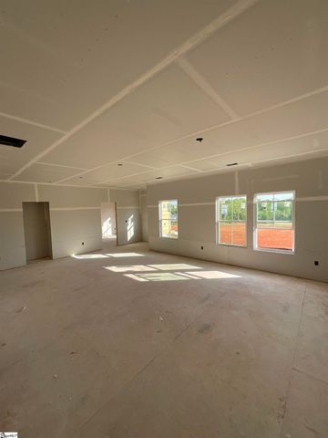 606 Timber Grove Drive, Simpsonville, SC 29681