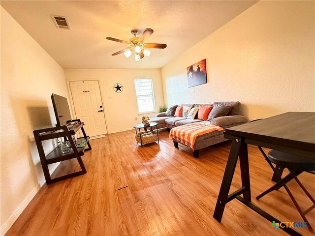 1008 Circle M Drive C, Killeen, TX 76549