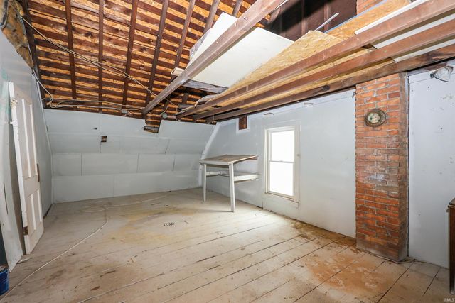 1031 Rivermet Avenue, Fort Wayne, IN 46805