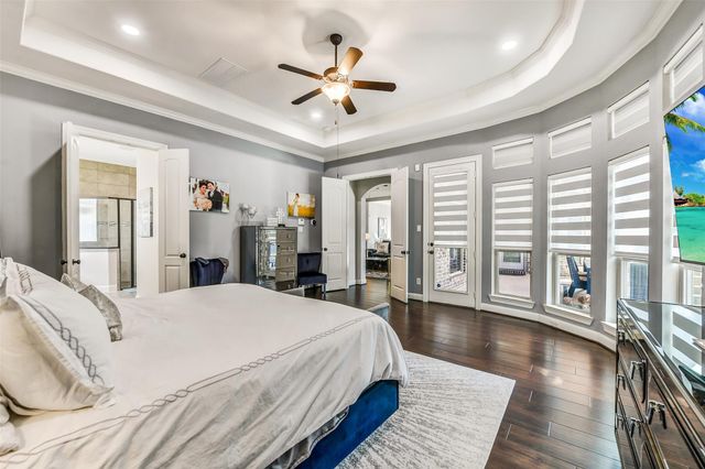 2440 Prairie Mist Lane, Friendswood, TX 77546