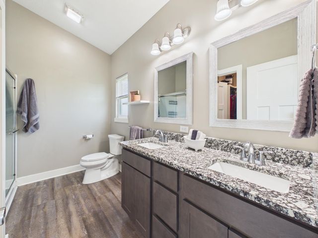 3111 E Reiss Ct, Park City, KS 67219