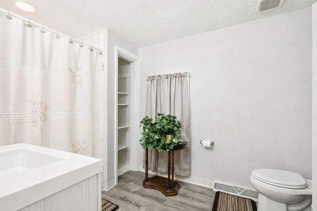 1137 Lincoln Way, White Oak, PA 15131