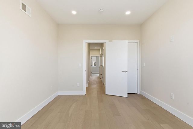 2440 E HAROLD ST, Philadelphia, PA 19125