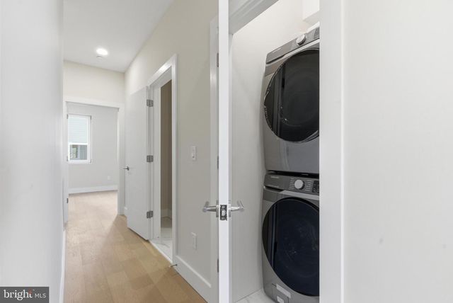 2440 E HAROLD ST, Philadelphia, PA 19125