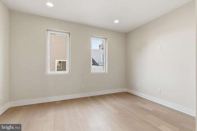 2440 E HAROLD ST, Philadelphia, PA 19125