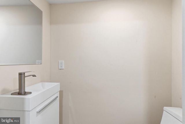 2440 E HAROLD ST, Philadelphia, PA 19125