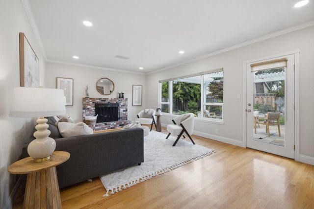 2452 Crestline Road, Pleasanton, CA 94566