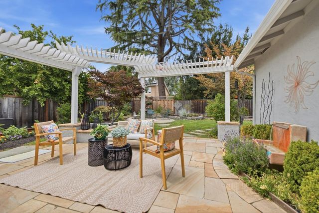 2452 Crestline Road, Pleasanton, CA 94566