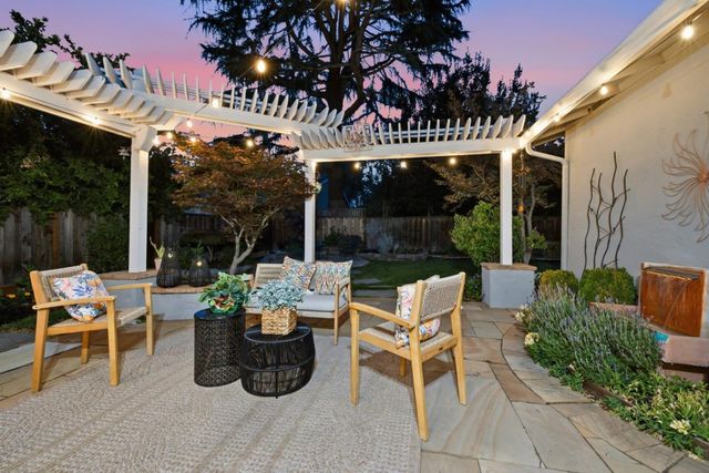 2452 Crestline Road, Pleasanton, CA 94566