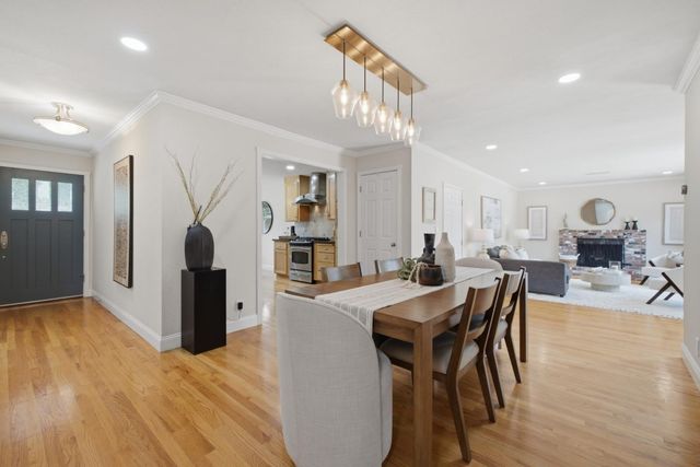 2452 Crestline Road, Pleasanton, CA 94566