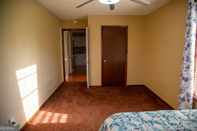 2115 Blackshear Highway, Baxley, GA 31513