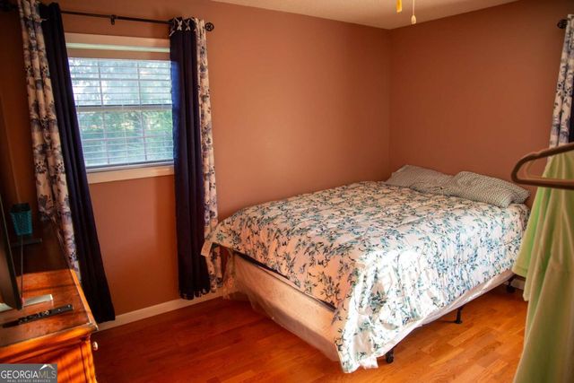 2115 Blackshear Highway, Baxley, GA 31513