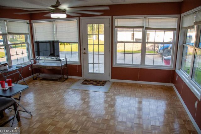 2115 Blackshear Highway, Baxley, GA 31513