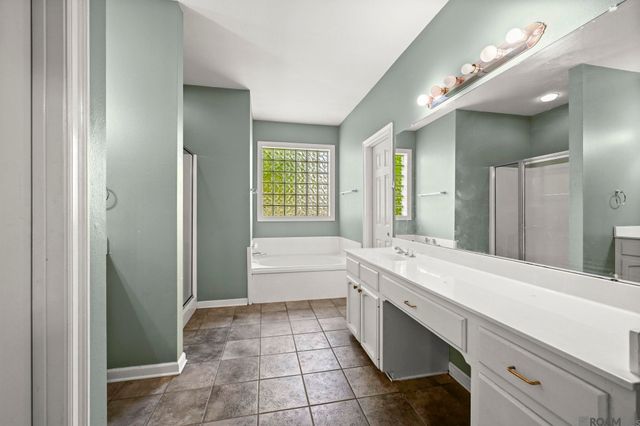 4325 Spring Hollow Ct, Zachary, LA 70791