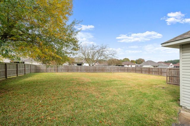 4325 Spring Hollow Ct, Zachary, LA 70791