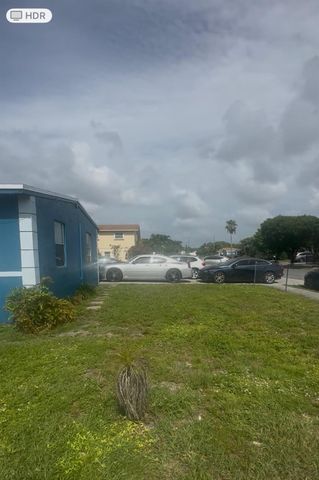 1589 NW 6th Avenue, Pompano Beach, FL 33060