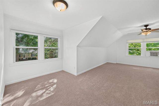 915 Tavalon Avenue, Rock Hill, MO 63119