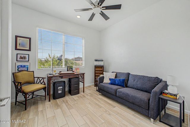 10702 N Iron Peak Drive, Oro Valley, AZ 85742