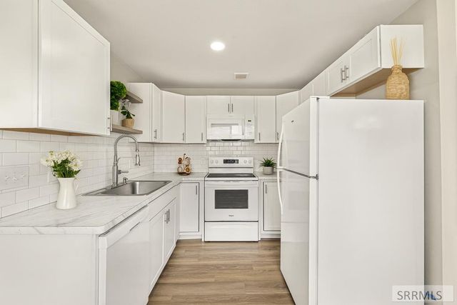 141 College Street, Idaho Falls, ID 83402