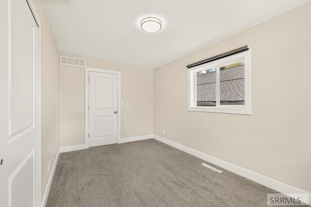 Image 13 of property listing at 141 College Street, Idaho Falls, ID 83402