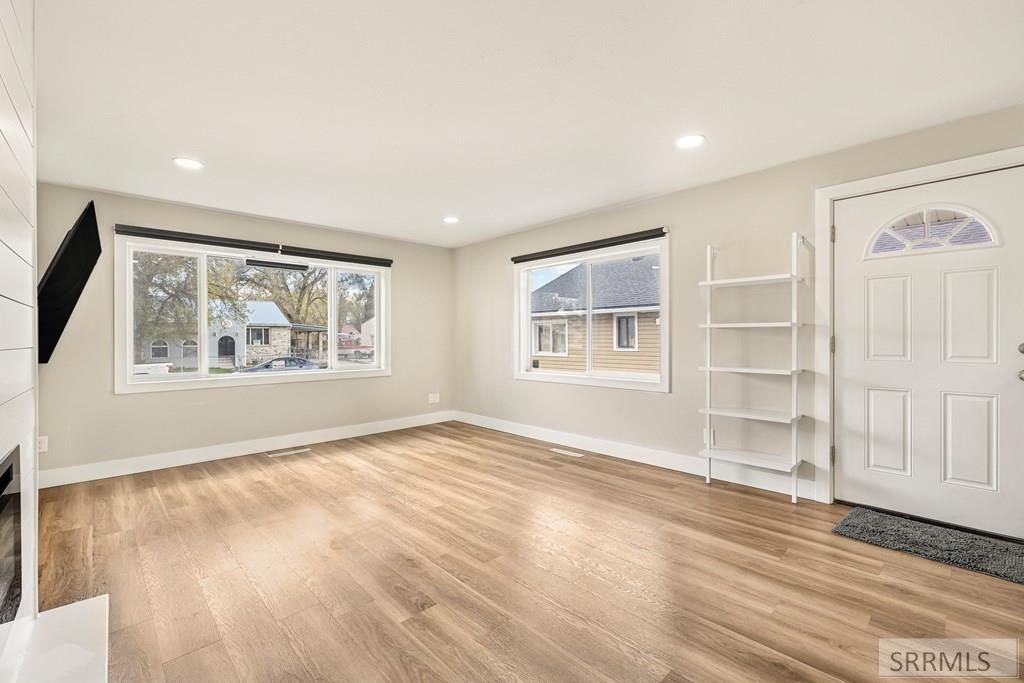 Image 4 of property listing at 141 College Street, Idaho Falls, ID 83402