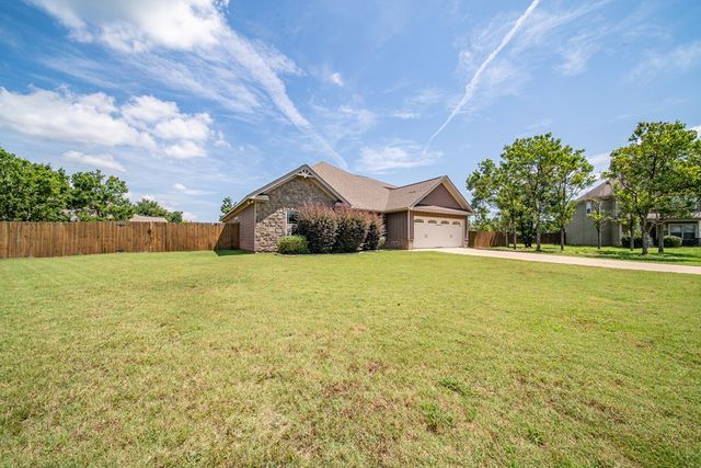 13 Talon Court, Fort Mitchell, AL 36856