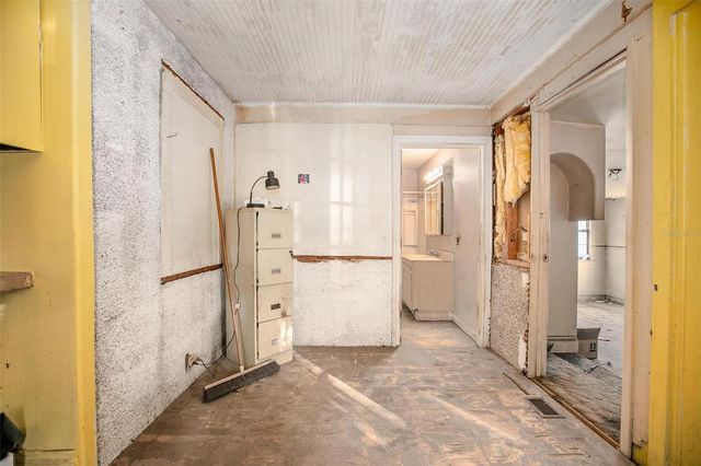 1430 E NEW YORK AVENUE, Deland, FL 32724